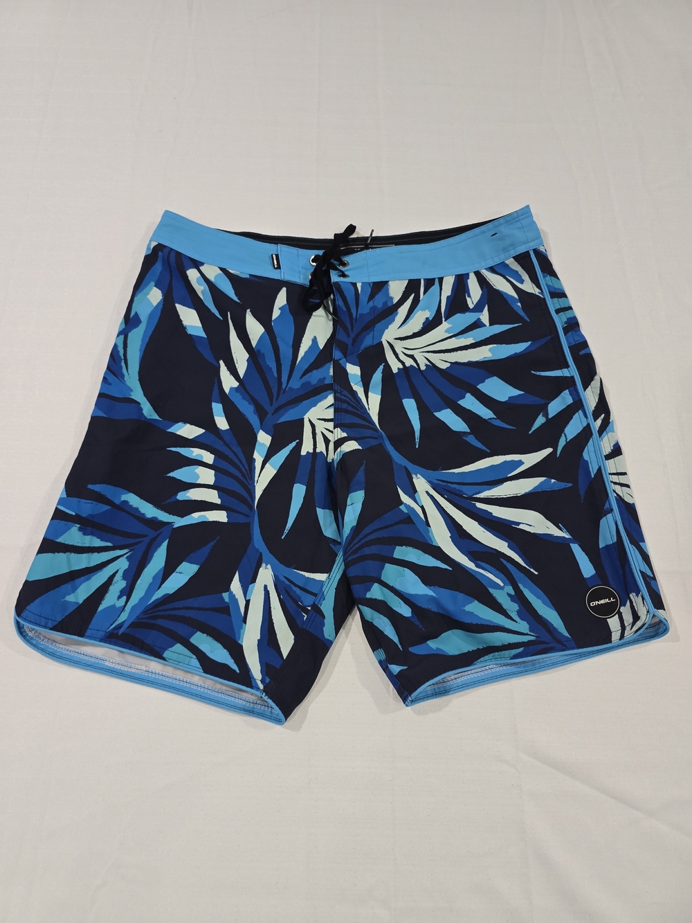 O'Neill Hyperfreak 32" Men Blue Tropical Print Swim Trunks Stretch Board Shorts